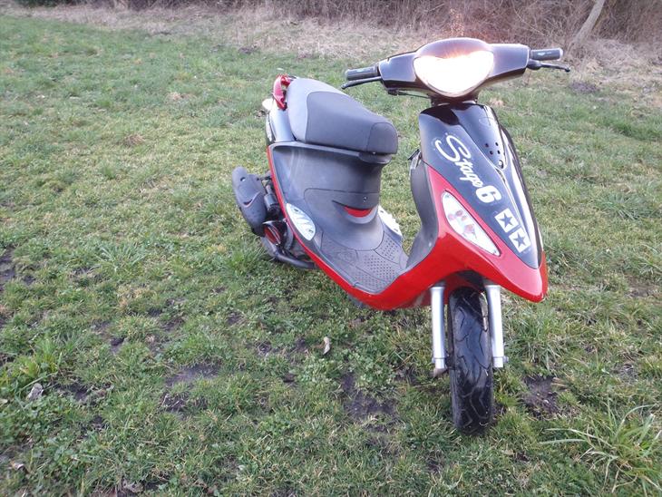 {{currentPhoto.altText}} billede {{currentPhoto.number}}