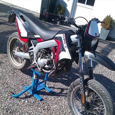 Gilera SMT