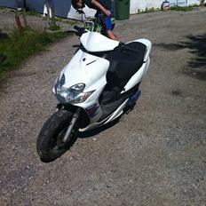 Yamaha Jog R [AE-Tuning] [RC-Lakering]