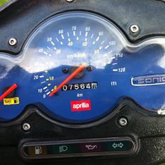Aprilia sonic