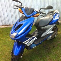 Yamaha aerox