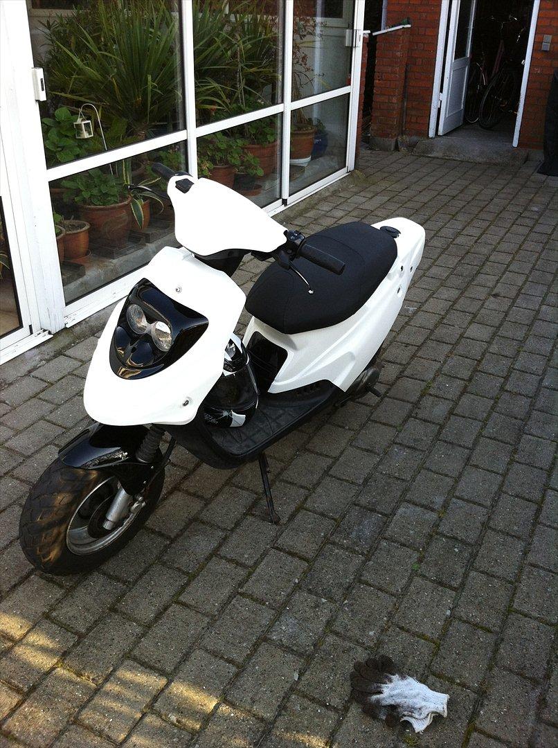 PGO Hot 50 billede 1