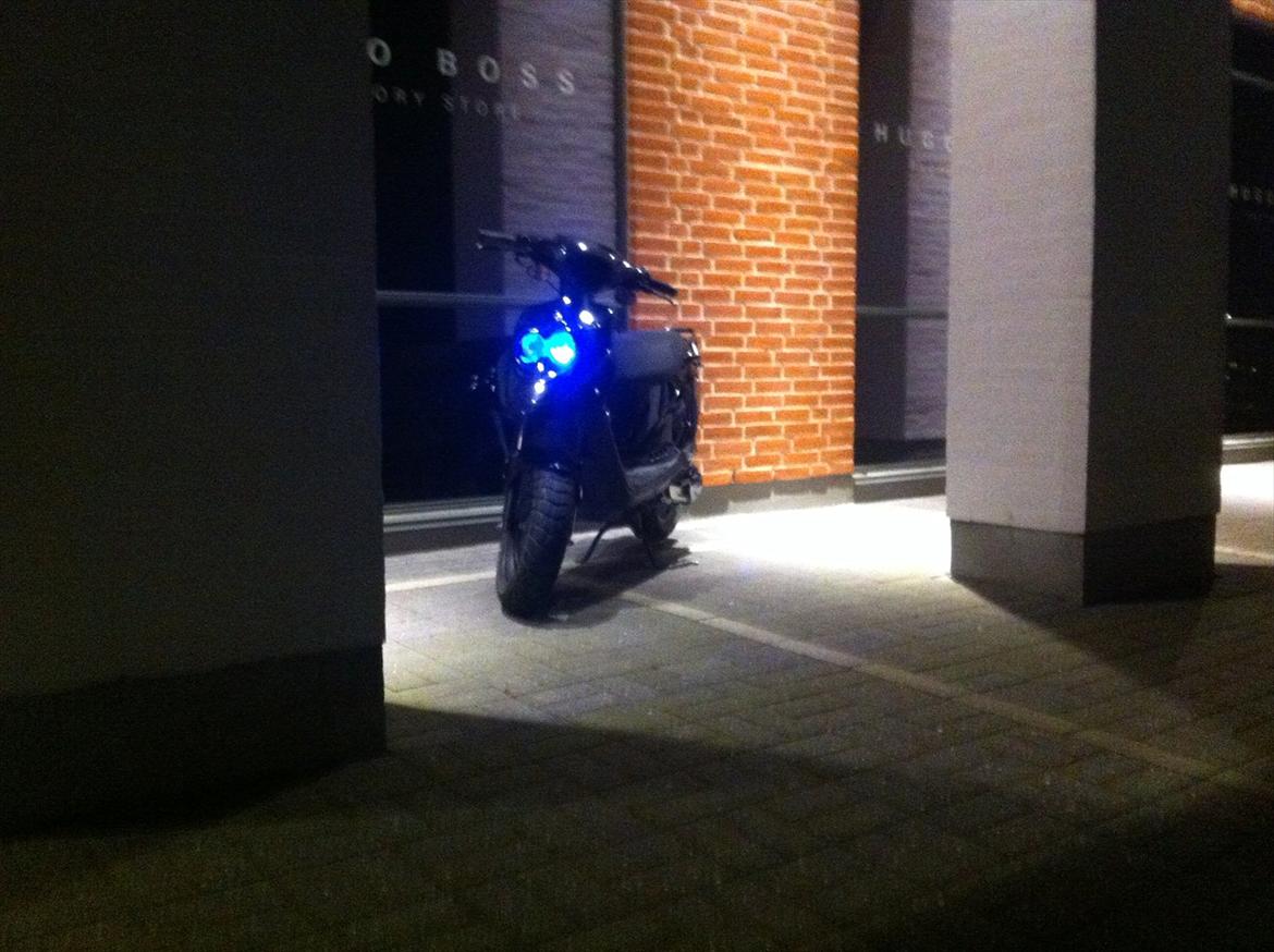 PGO hot 50 billede 1