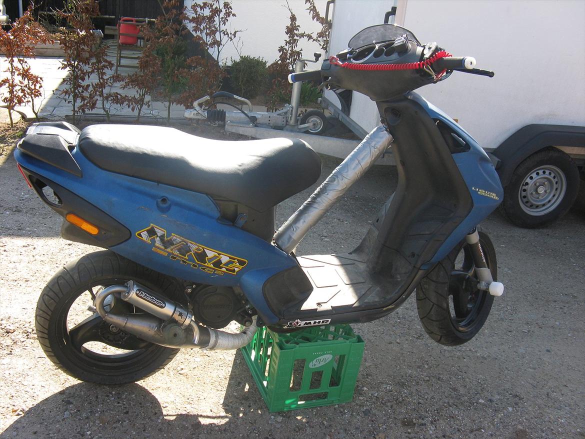 Piaggio Nrg bb77 død lort smidt ud billede 3