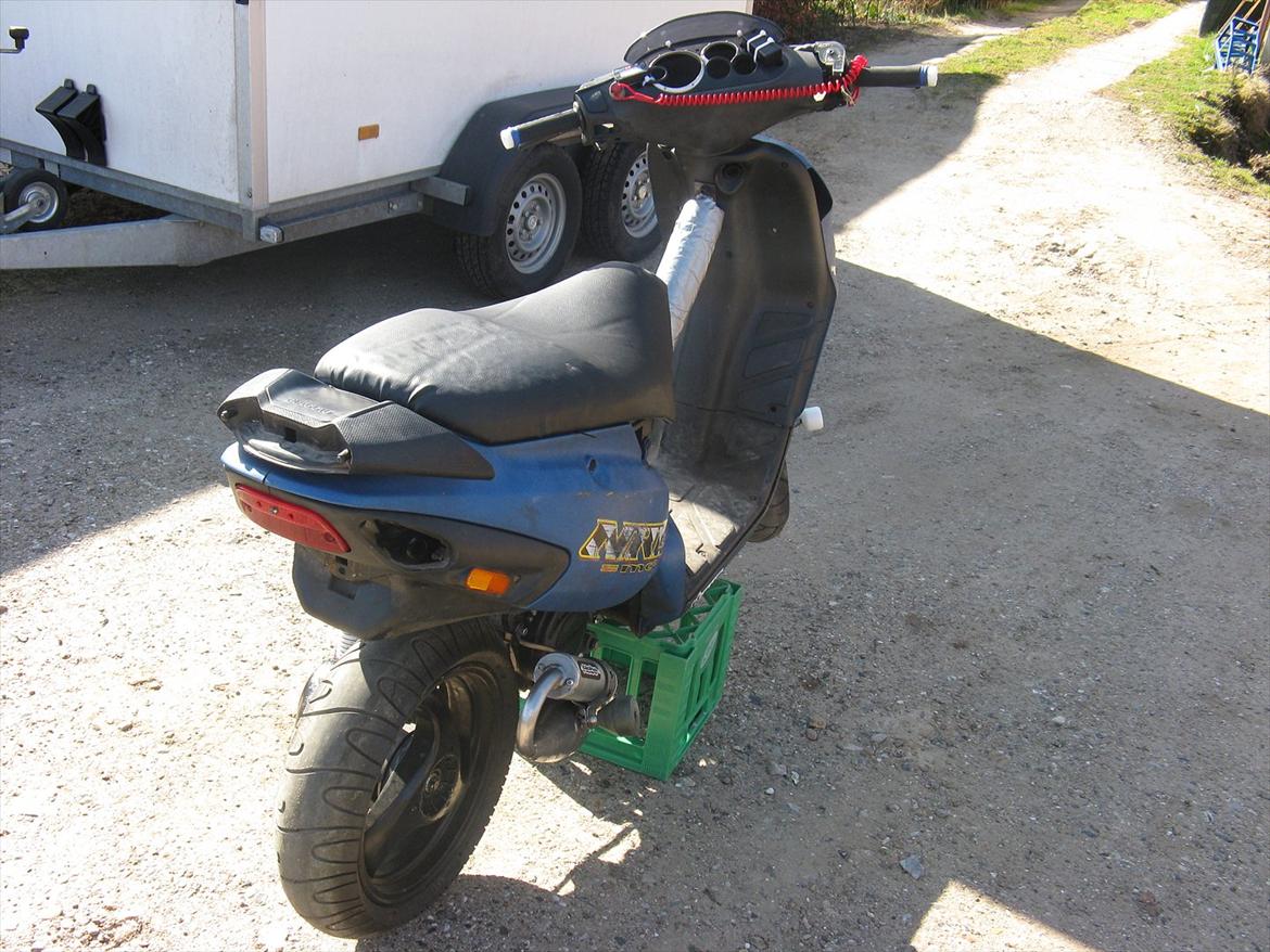 Piaggio Nrg bb77 død lort smidt ud billede 4
