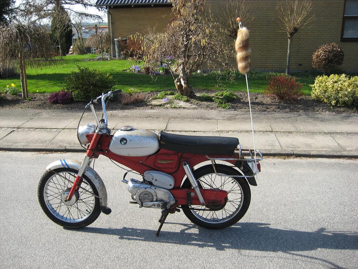 Puch VZ50 - http://www.scootergalleri.dk/gal_visbil.aspx?ID=195691&ipc=599418 ALLE BILLEDER billede 1