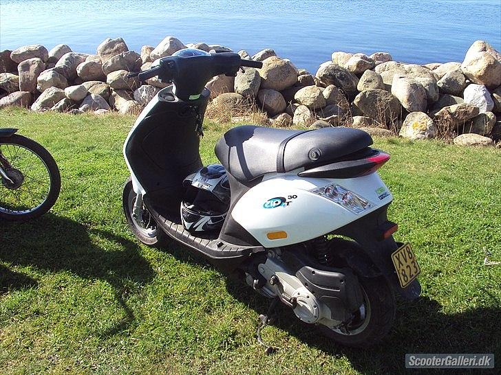 Piaggio New zip 4t billede 15