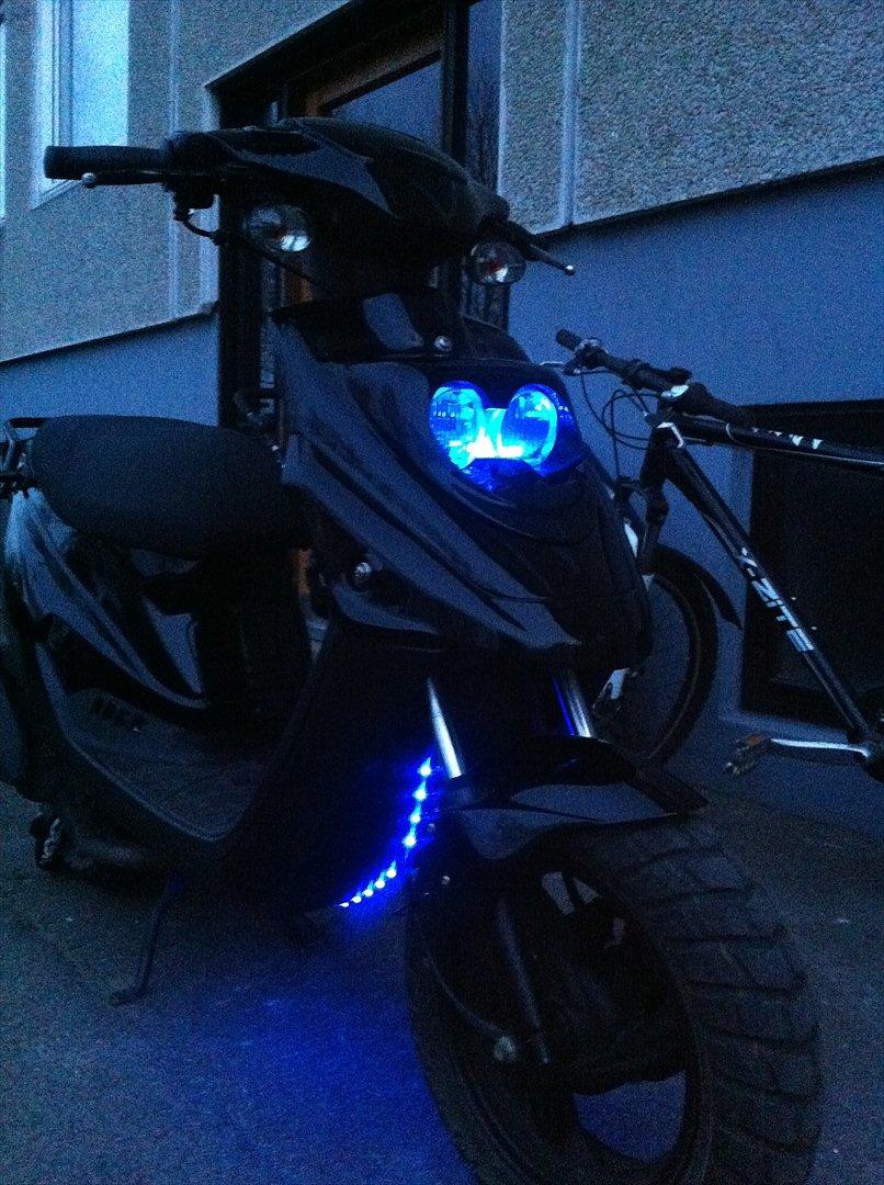 PGO hot 50 billede 3