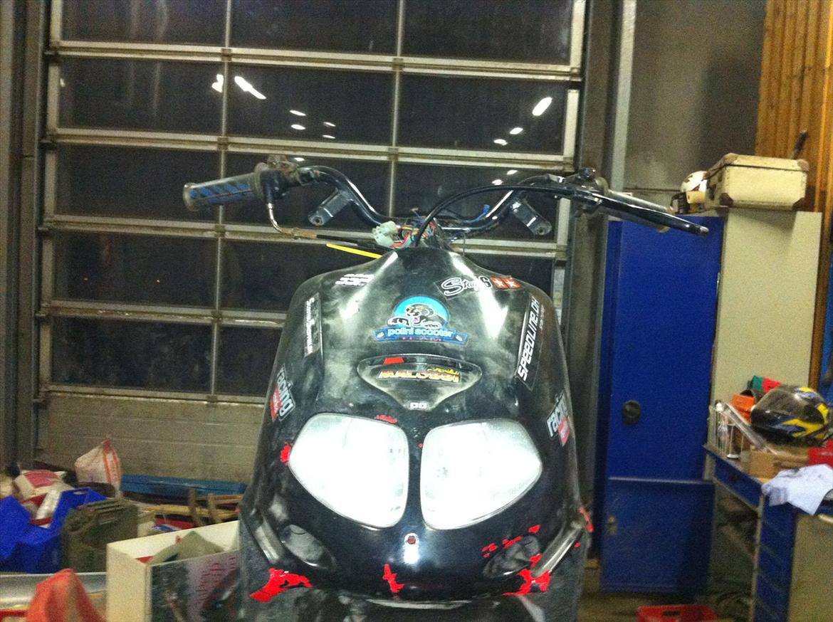 Aprilia Rally ( ligger i dele / skrotede) billede 12