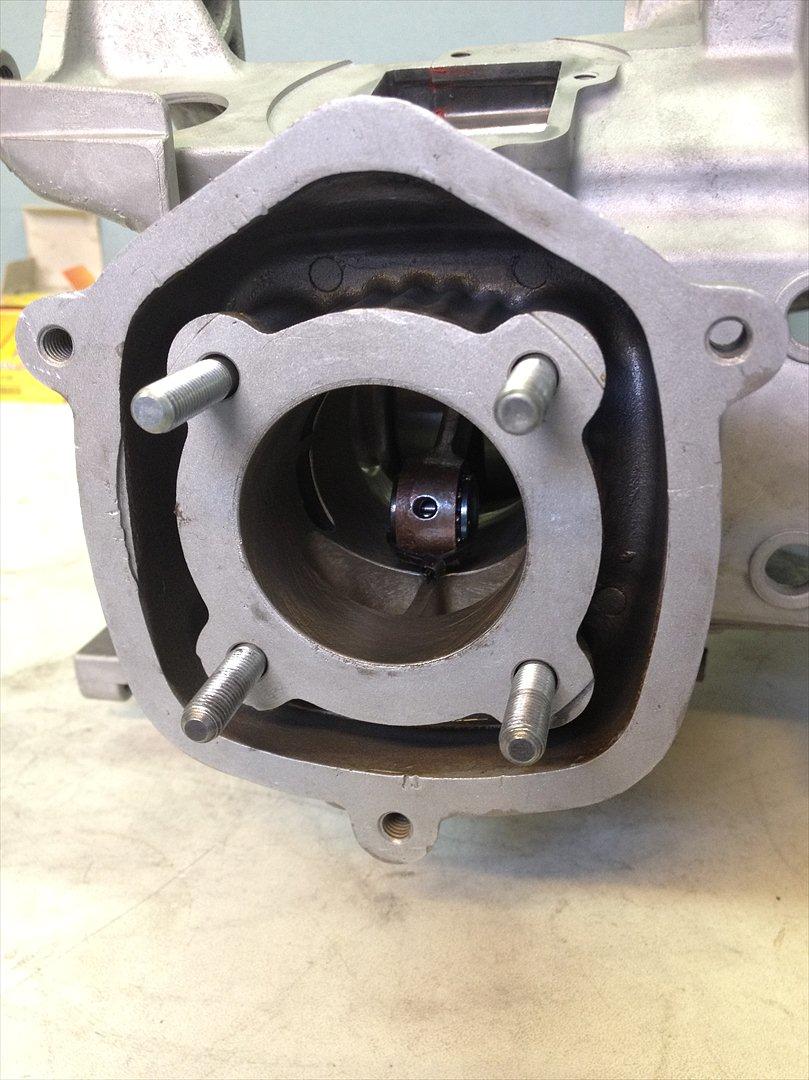 Yamaha Jog R TS - 06 cylinder med Mahle nicasil, så bliver det ikke bedre! ;-) billede 7