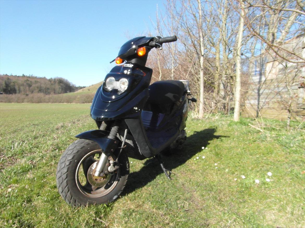 PGO hot 50 - Dæjlig Hot billede 1