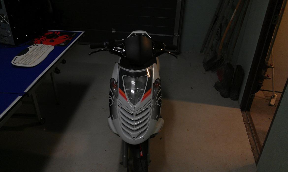 Aprilia Sonic billede 2
