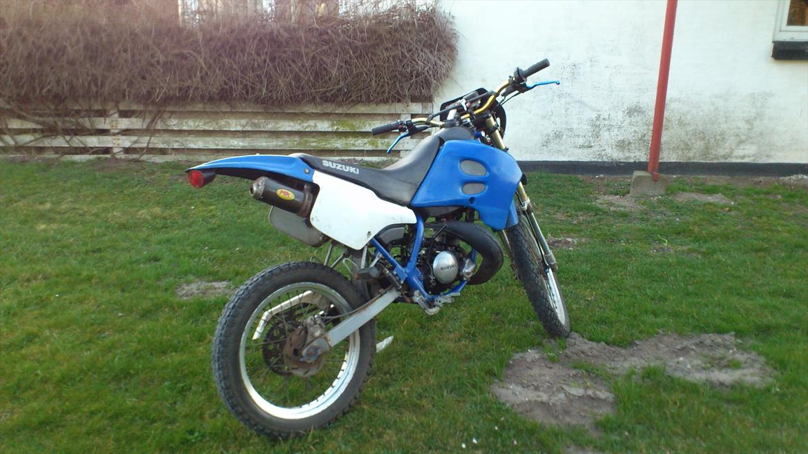 Suzuki RMX billede 8