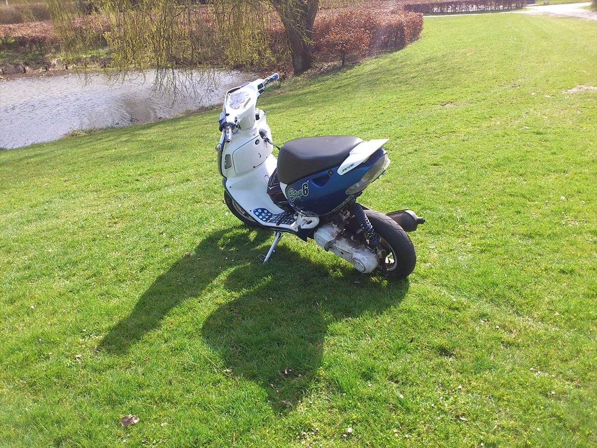 Aprilia Sonic billede 1