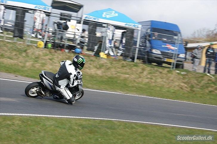 Yamaha Jog RR Solgt i dele :( vil blive savnet :'( billede 9