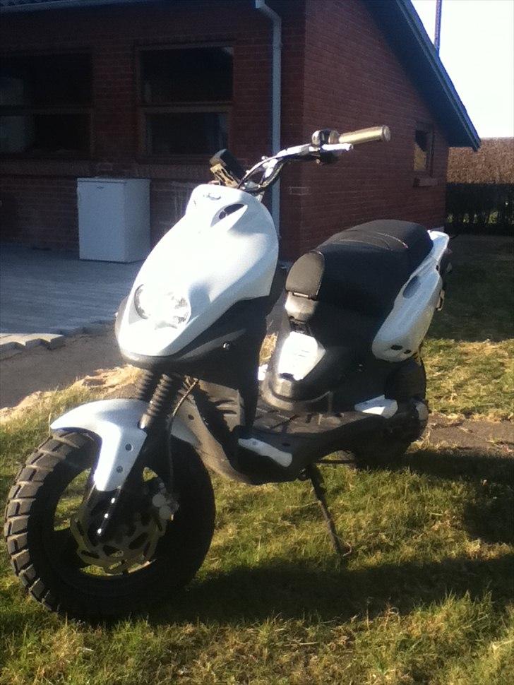 PGO PMX Naked billede 6