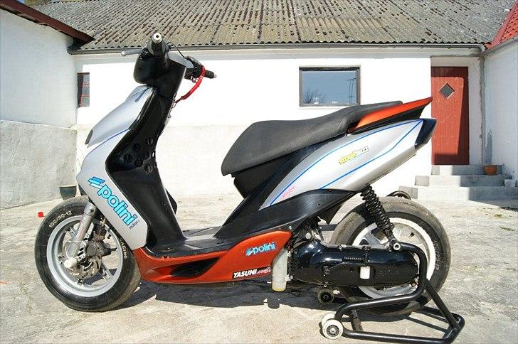 Yamaha Jog R LC Team Speed II billede 9