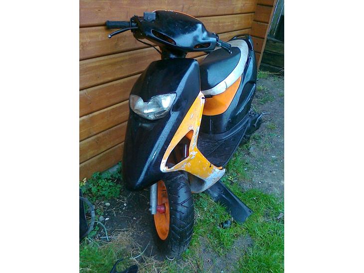 {{currentPhoto.altText}} billede {{currentPhoto.number}}