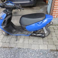 Aprilia sonic obs obs ny italy raicng 48mm cylle på.