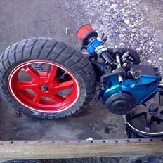 PGO Hot 50 - R-Setup Sport 70ccm Panser maskinen. :P :
