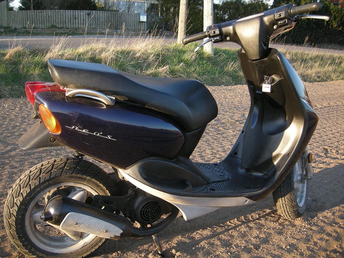 Yamaha neos billede 1