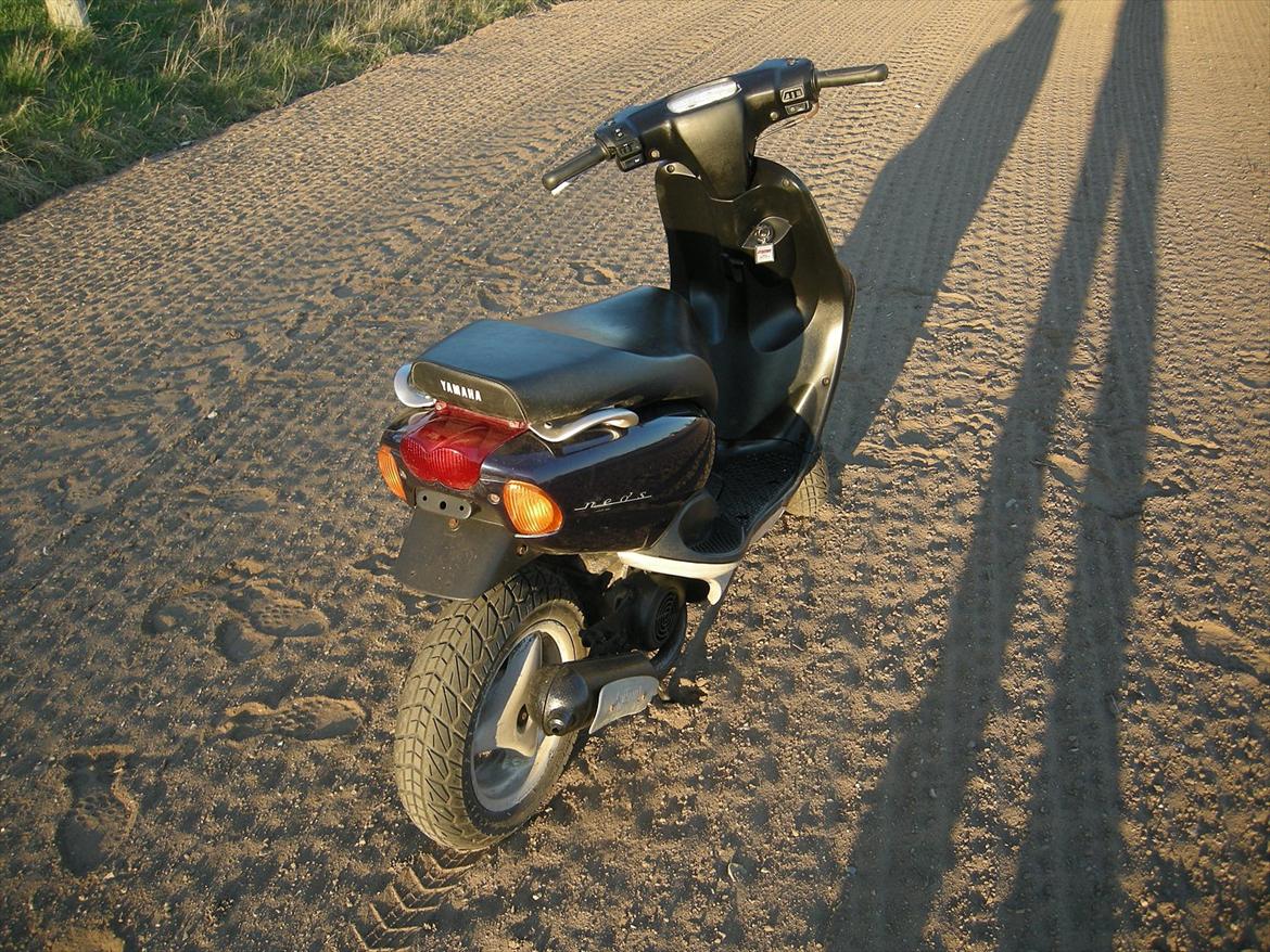 Yamaha neos billede 5