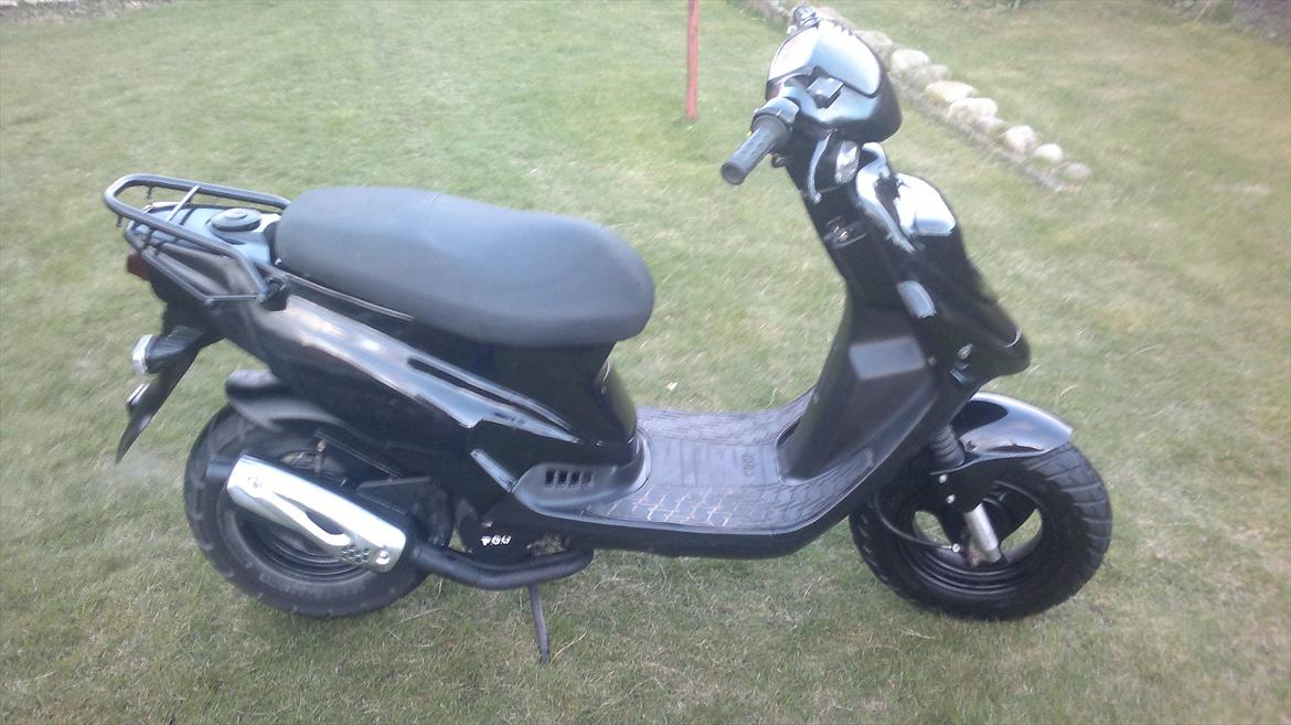 PGO hot 50 SOLGT  billede 2