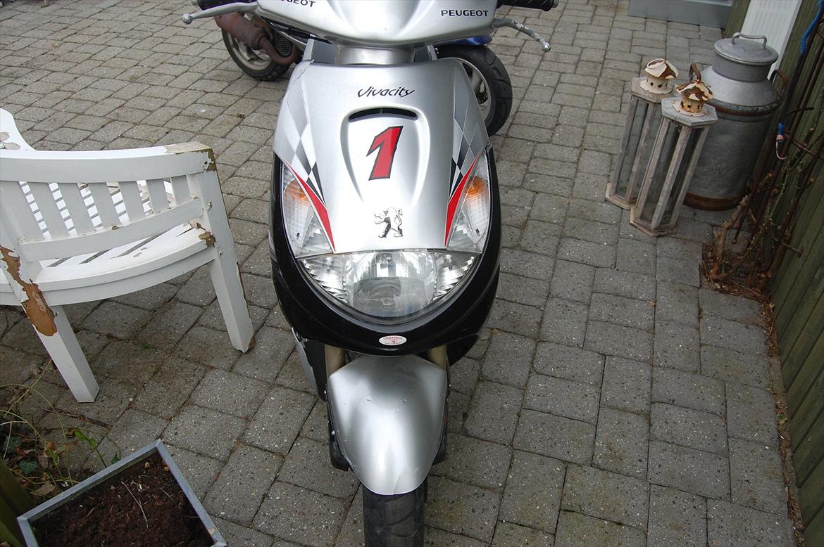 Peugeot Vivacity Silver Sport billede 3