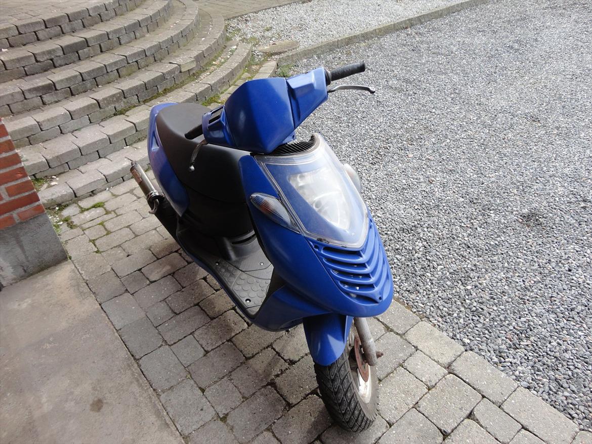 Aprilia sonic obs obs ny italy raicng 48mm cylle på. billede 3