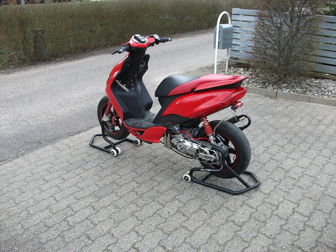 Yamaha Jog RR billede 5