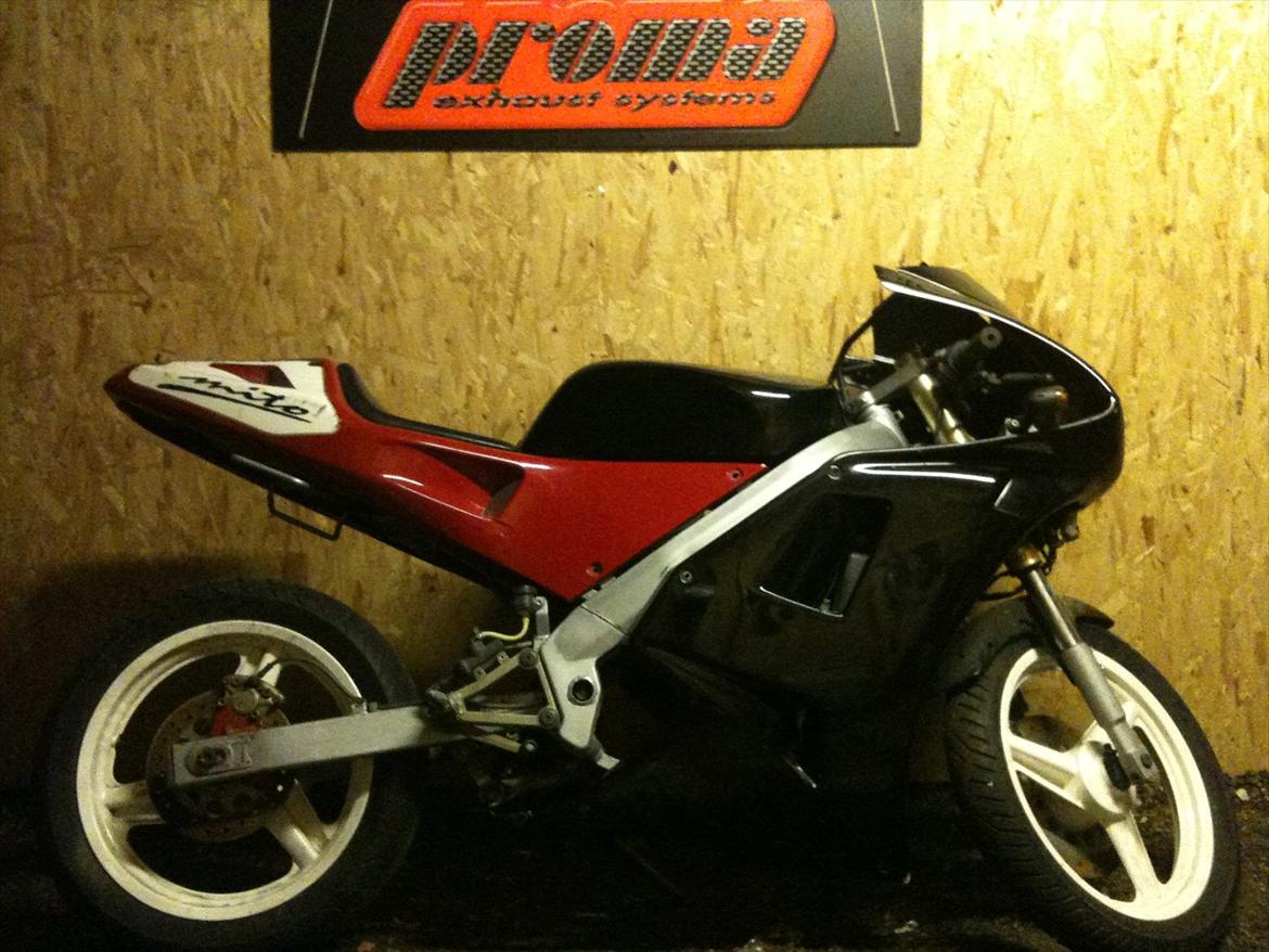 Cagiva mito billede 1