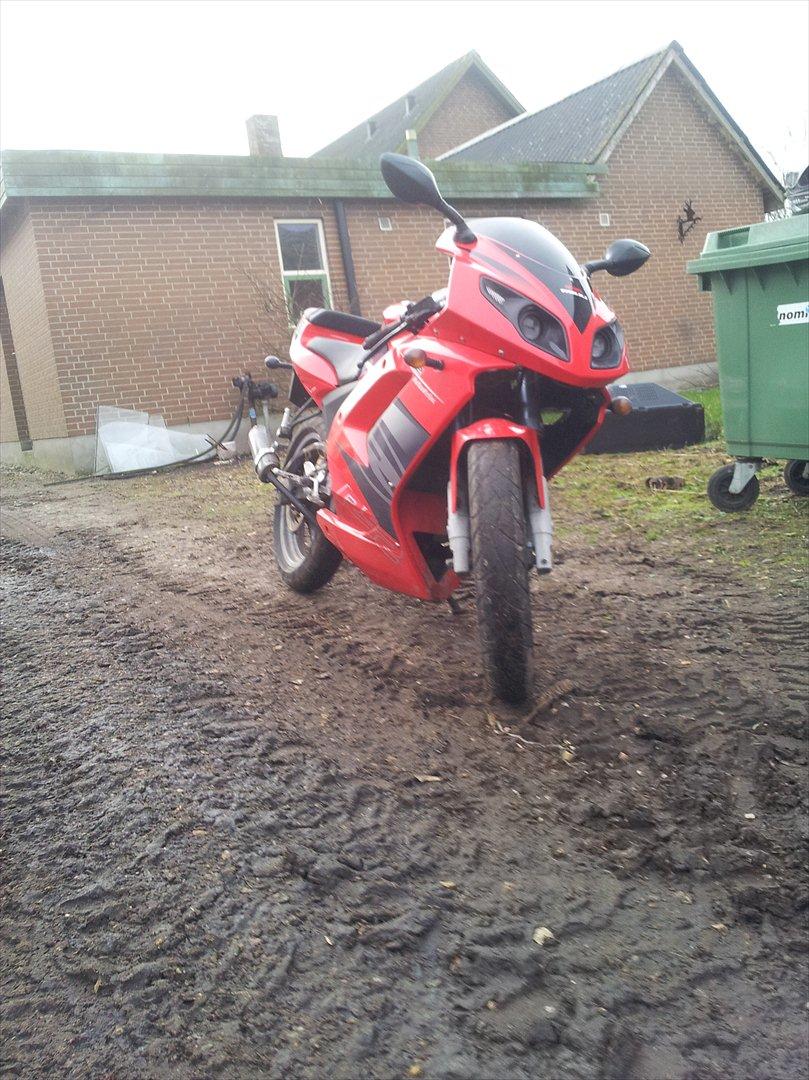 Rieju RS 2 Matrix Pris Ca 13250 billede 2