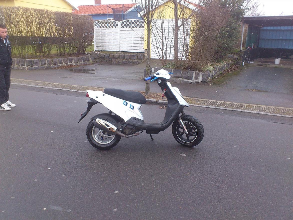 PGO Hot 50 billede 3