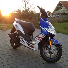 Yamaha Jog R Race Replica Lorenzo