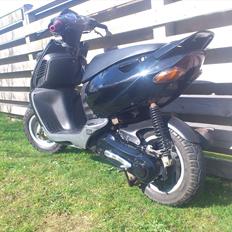 Aprilia Sonic Black edition 