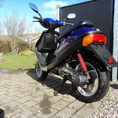 Adly Silverfox solgt