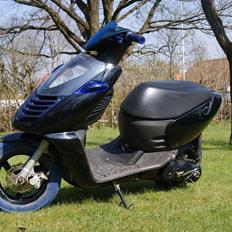 Aprilia Sonic AC 