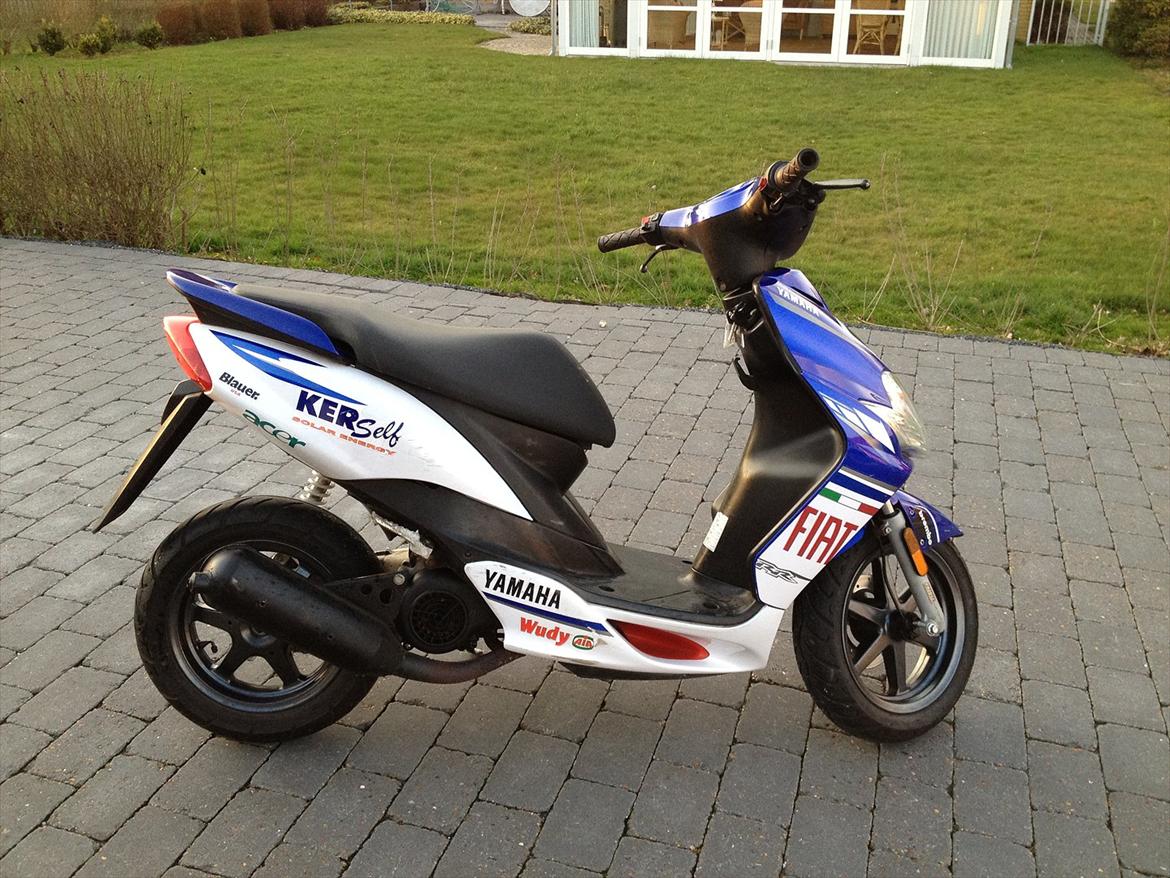 Yamaha Jog R Race Replica Lorenzo billede 8