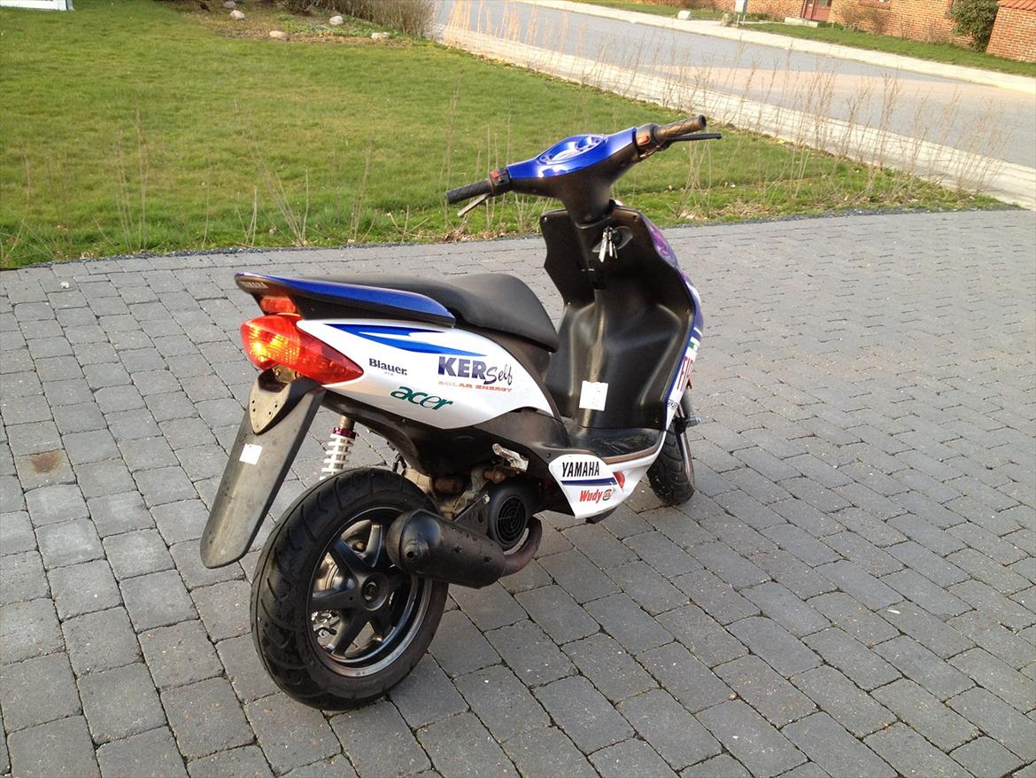 Yamaha Jog R Race Replica Lorenzo billede 9