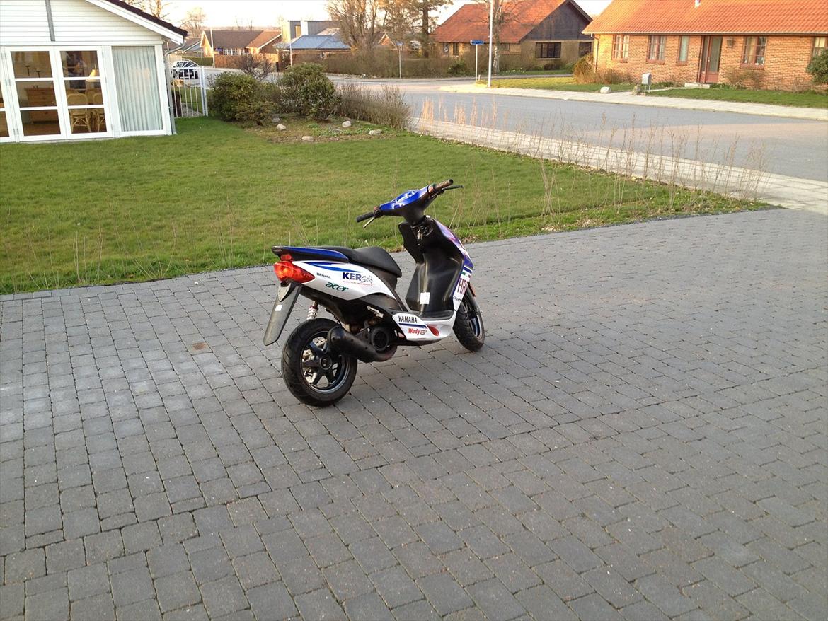 Yamaha Jog R Race Replica Lorenzo billede 20