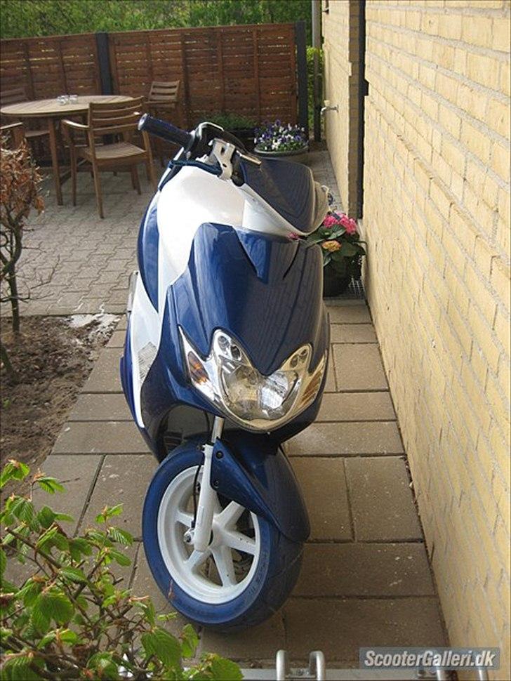 Yamaha jog r.  billede 5