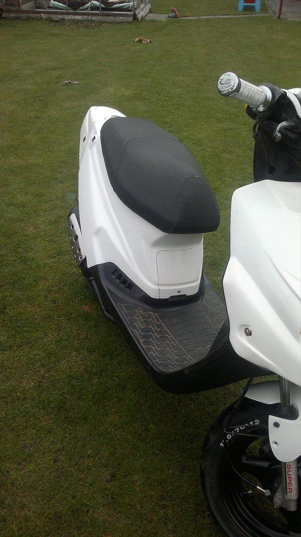 PGO hot 50 SOLGT  billede 10