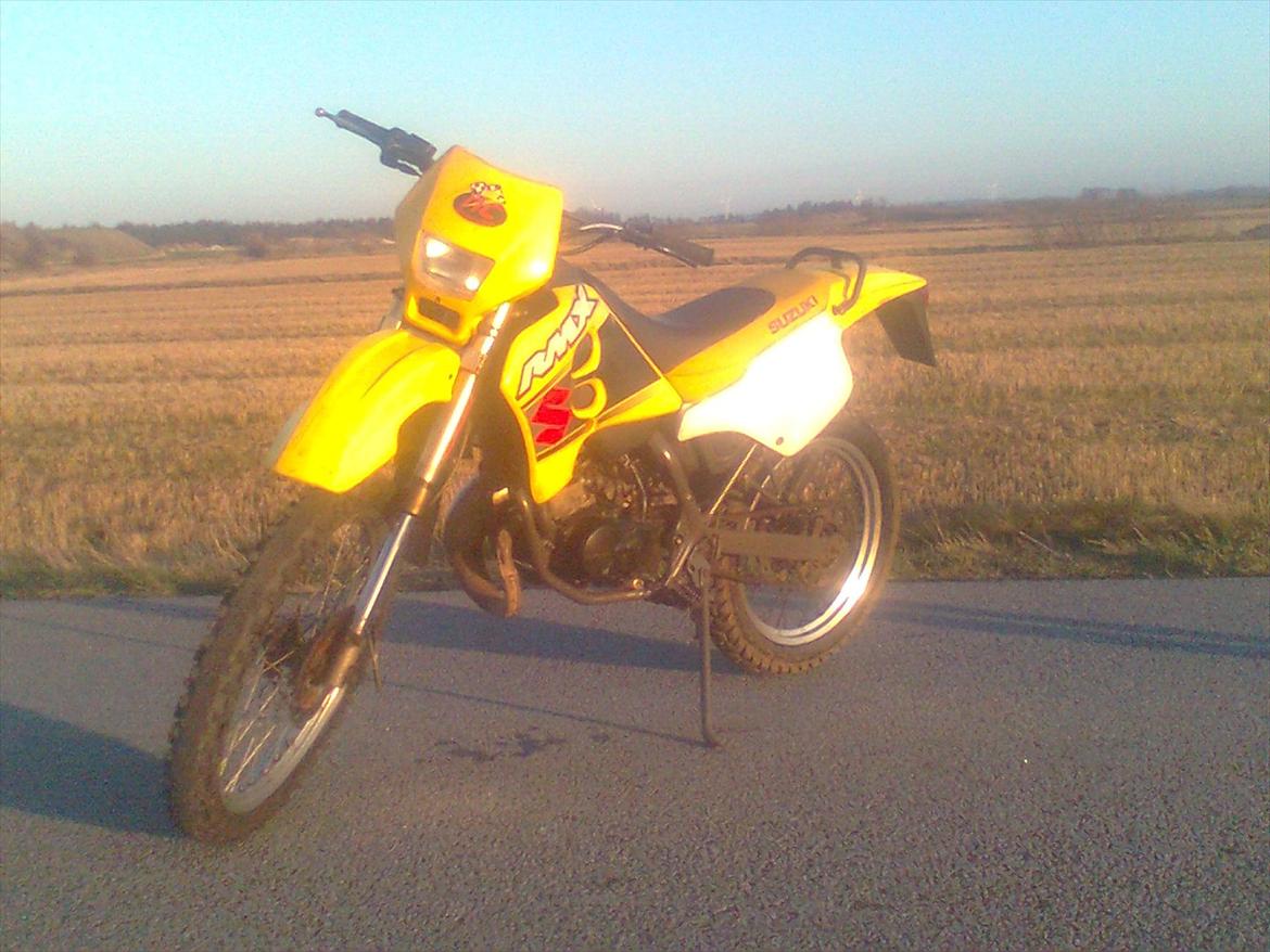 Suzuki RMX billede 2