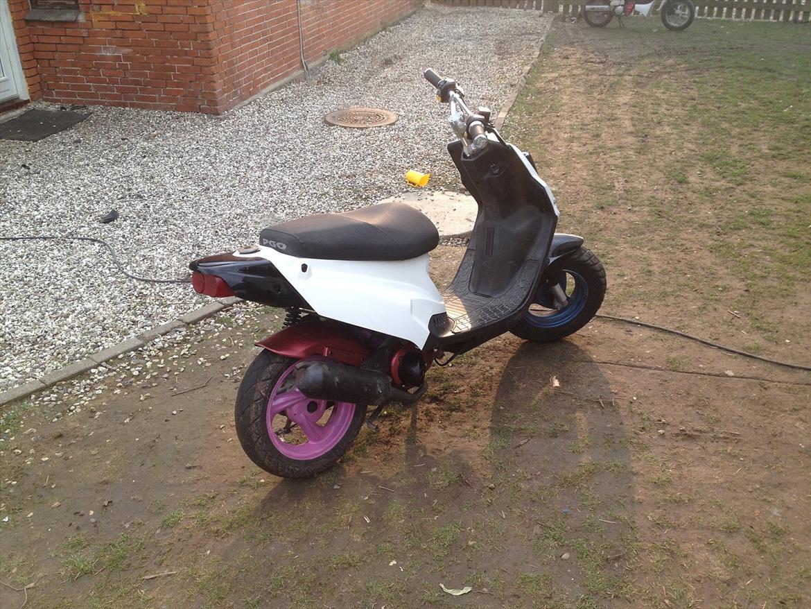 PGO Hot 50 - Den har lidt forskelligt maling her (: 
ER ÆNDRET NU :D billede 11