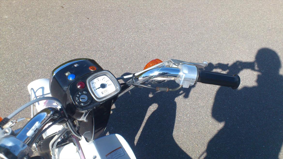 Suzuki fz50 solgt billede 11