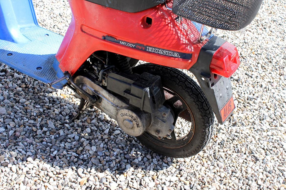 Honda Melody - Det onde maskineri. billede 3