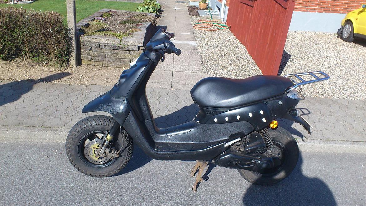 Peugeot Squab the skull billede 2