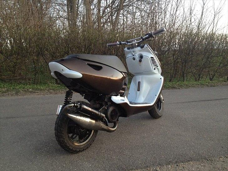 Aprilia Sonic billede 2