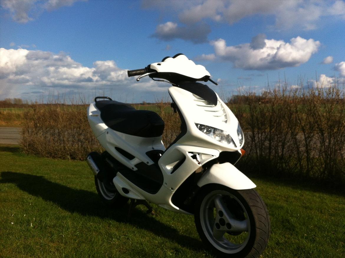 Peugeot speedfight 2 ac "Solgt" billede 8