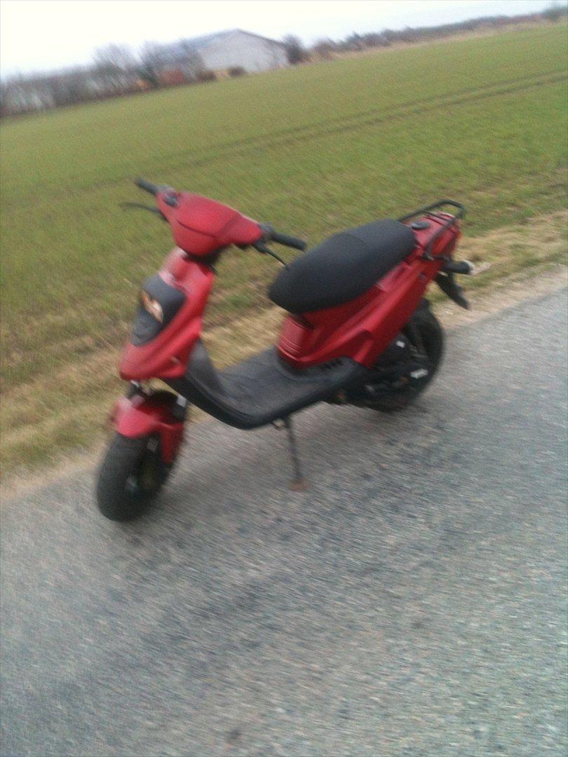 PGO Hot 50 billede 1